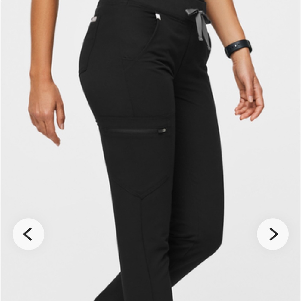 Black Figs Scrub Joggers
